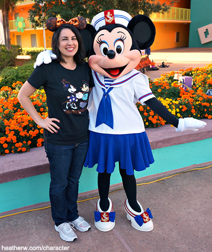 pic5_minnie_nautical