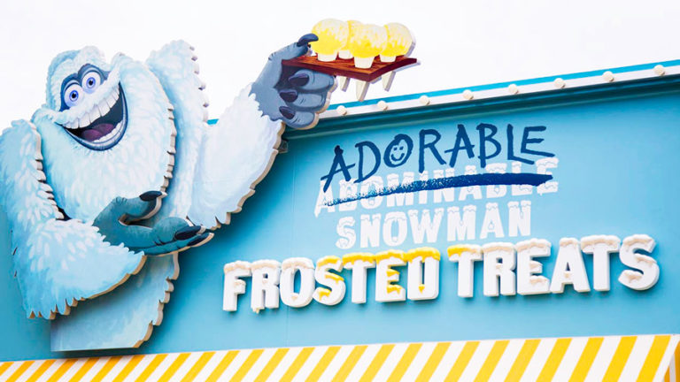 Adorable Snowman Frosted Treats