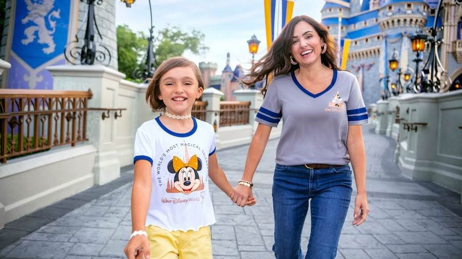 (Disney)